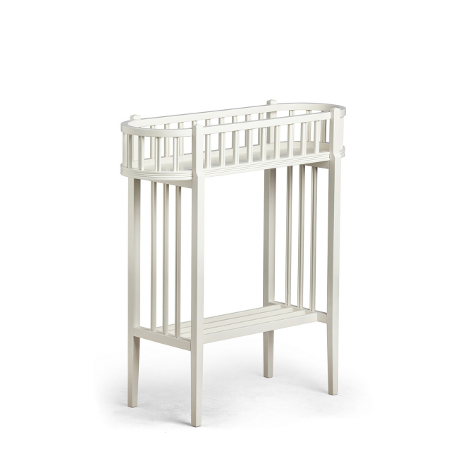 FLOWER TABLE ELLEN WHITE CARLSHAGA