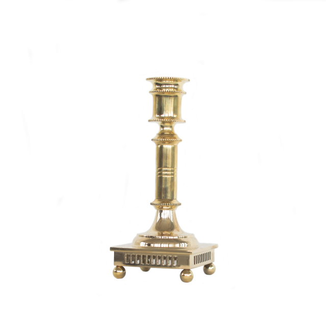 BRASS CANDLE HOLDER WITH BALL FEET MORELLS