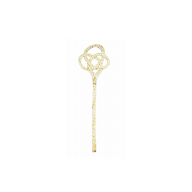 CARPET BEATER IN RATTAN