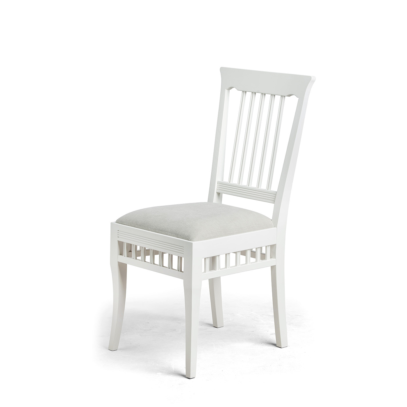 CHAIR ELIN WHITE CARLSHAGA