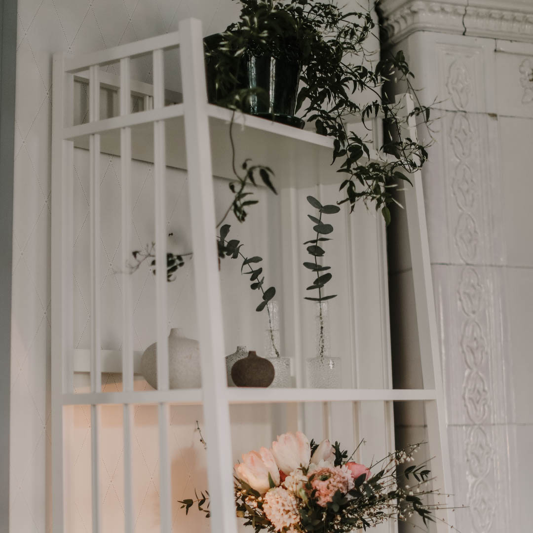 TURN OF THE CENTURY SHELF WHITE MÄRTA TALL CARLSHAGA