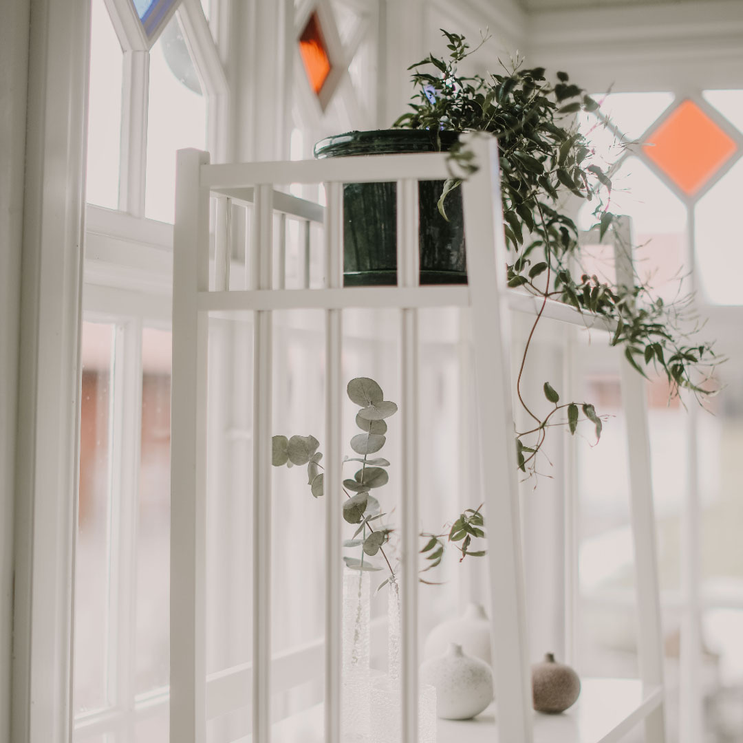 TURN OF THE CENTURY SHELF WHITE MÄRTA TALL CARLSHAGA