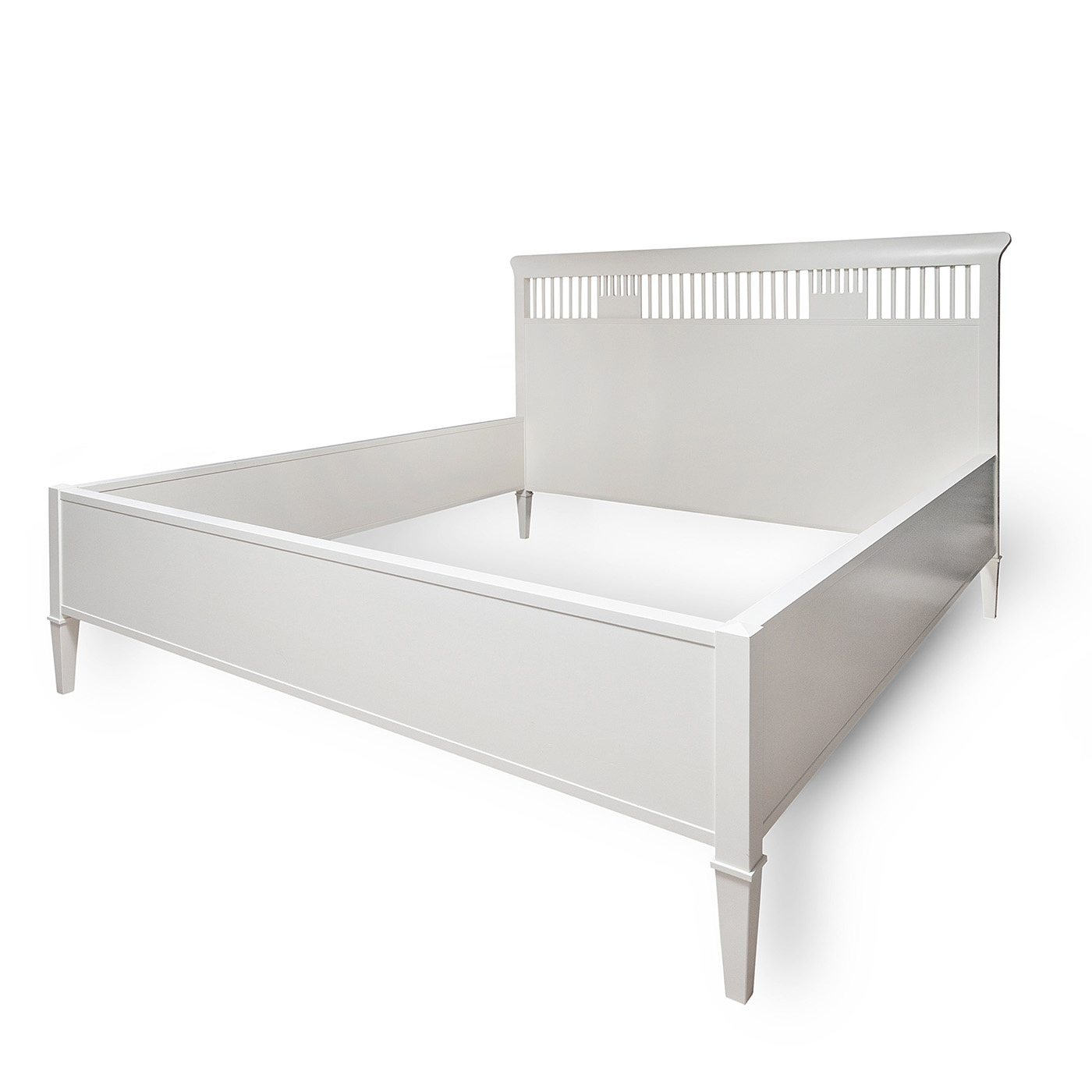 BED FRAME ALMA WHITE CARLSHAGA