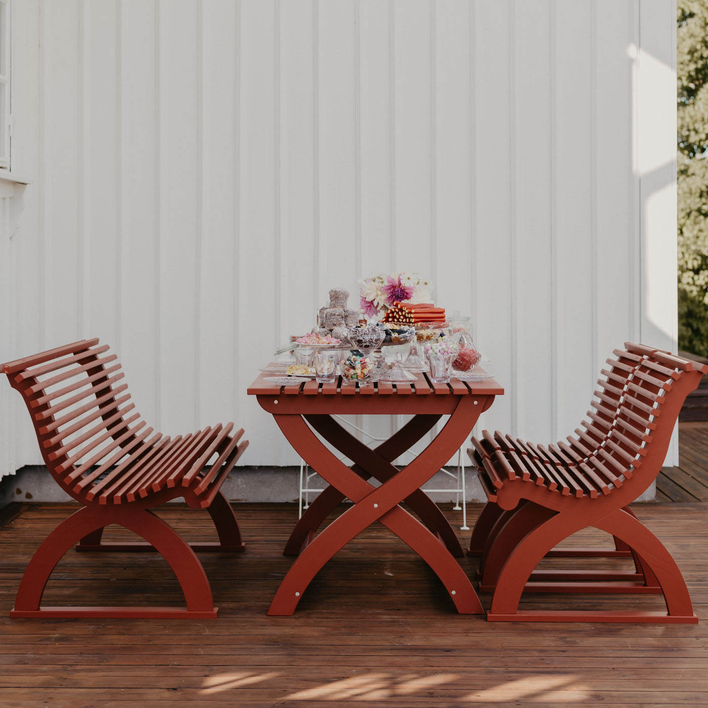 GARDEN TABLE ASTRID RED CARLSHAGA