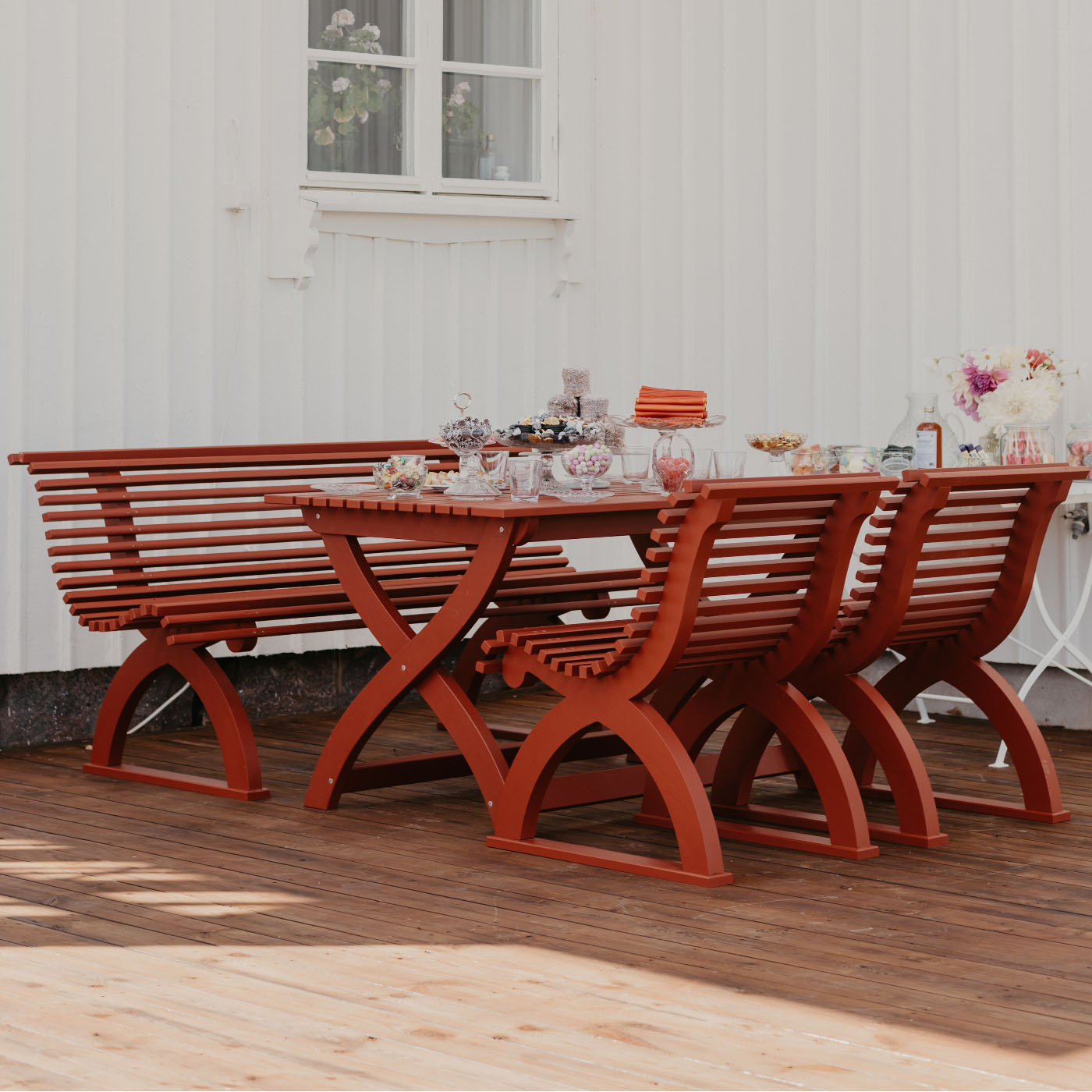GARDEN BENCH ASTRID RED 170 CM CARLSHAGA