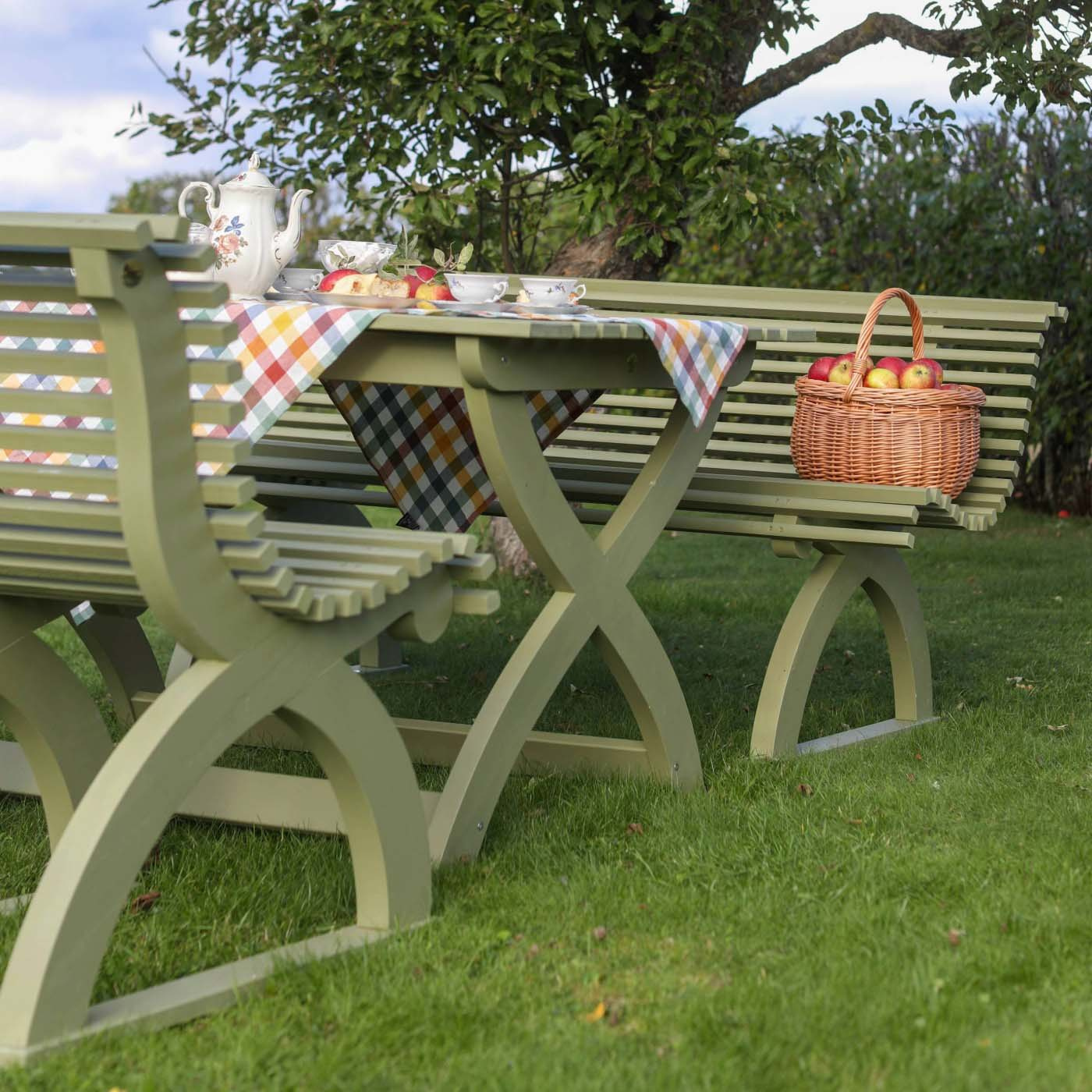 GARDEN BENCH ASTRID LINDEN GREEN 170 CM CARLSHAGA