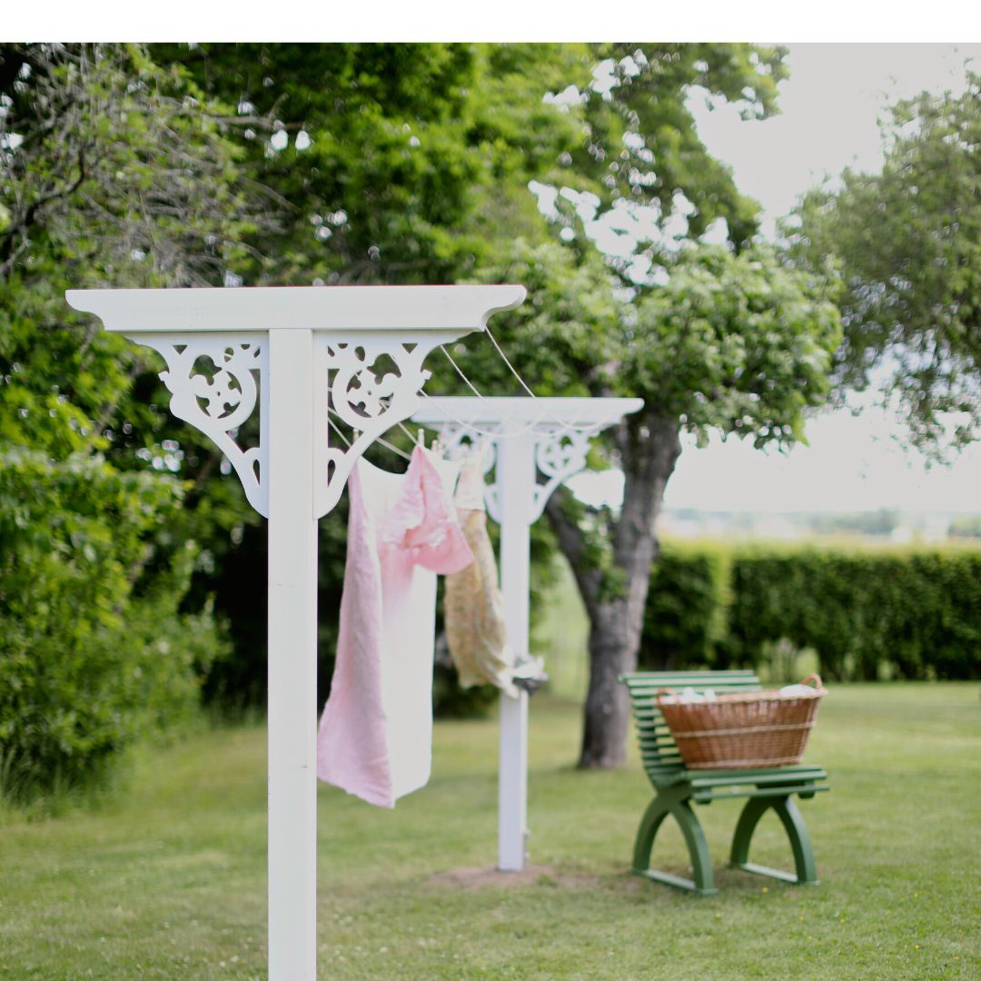 DRYING RACK EMMA WHITE WITH WOODWORK JOY CARLSHAGA INCL. GROUND FIXTURE