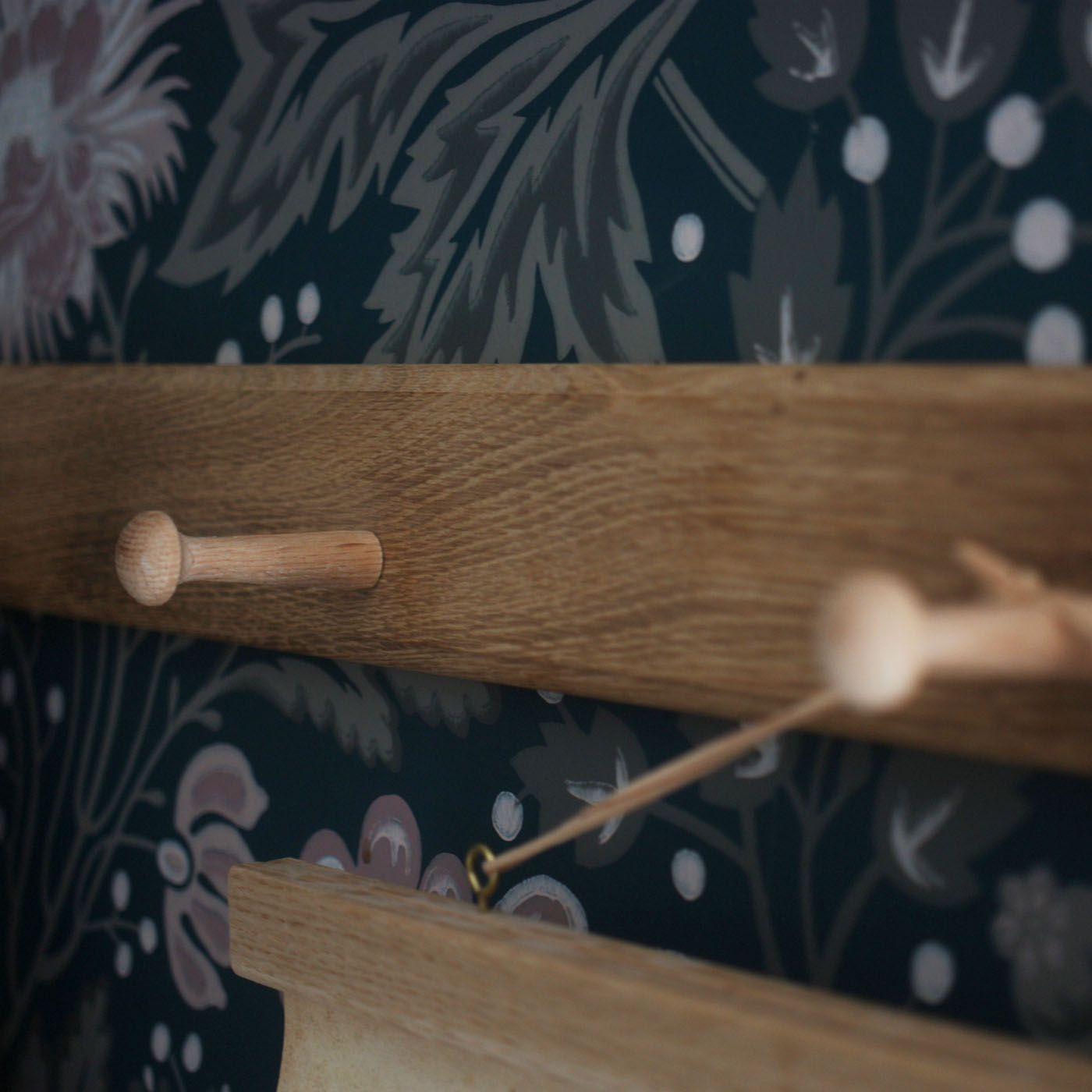 PEG RAIL AGNES OAK 120 CM CARLSHAGA