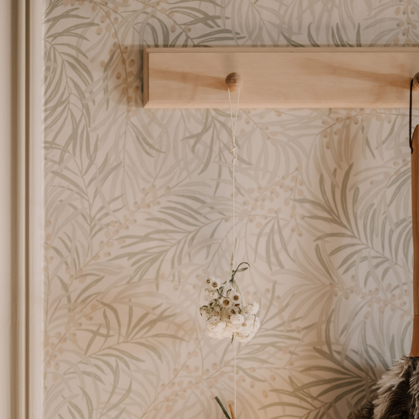 PEG RAIL AGNES BIRCH 160 CM CARLSHAGA