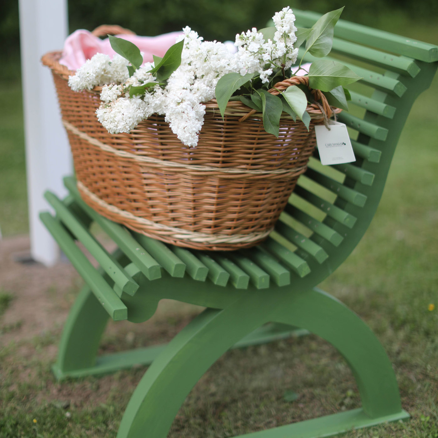 VINTAGE LAUNDRY BASKET IN WILLOW