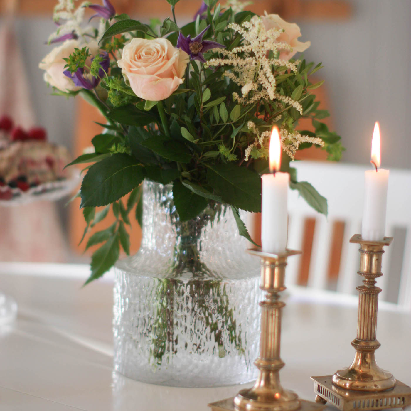 SKRUFS VASE HAND-BLOWN, COLUMN MEDIUM